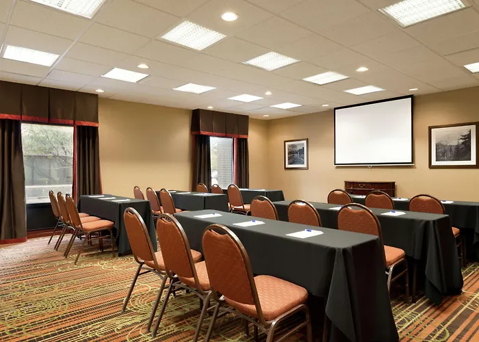 Hampton Inn Wichita Falls-Sikes Senter Mall